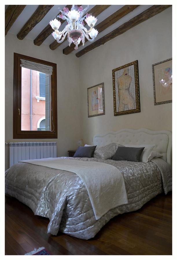 Domus Dea Apartment Venice Luaran gambar